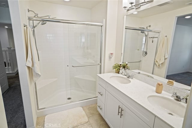 27605 Sawtooth, Canyon Country, CA 91387 — photo 14 of 22
