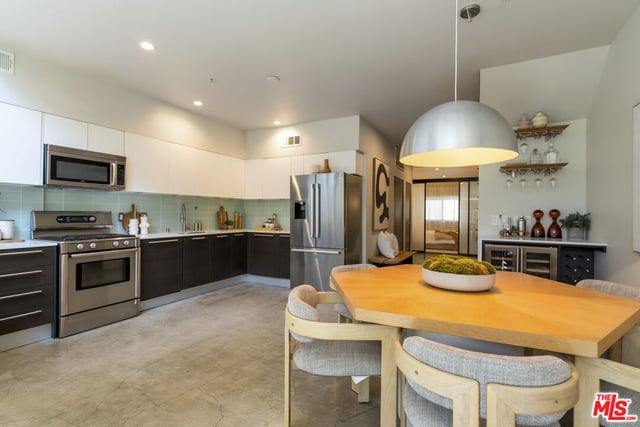 6683 Franklin Avenue 3, Los Angeles, CA 90028 — photo 14 of 43