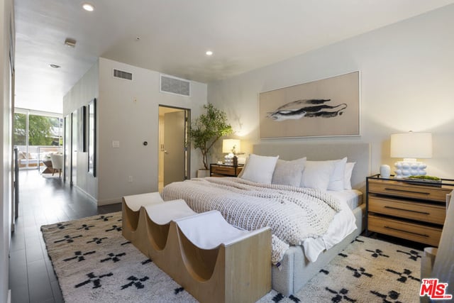 6683 Franklin Avenue 3, Los Angeles, CA 90028 — photo 40 of 43
