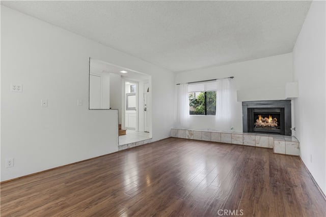 6746 Encino Avenue 2, Lake Balboa, CA 91406 — photo 7 of 43