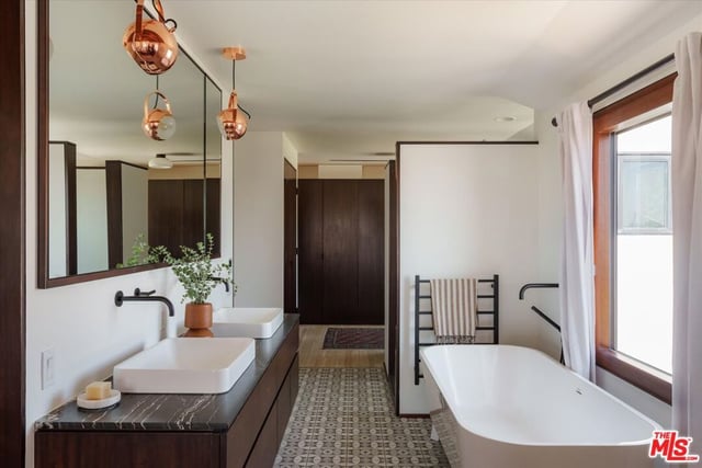 2551 Glendower Avenue, Los Angeles, CA 90027 — photo 24 of 43