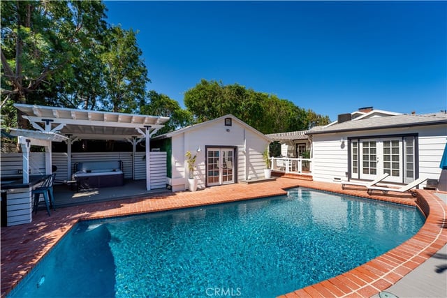 12706 Hortense Street, Studio City, CA 91604 — photo 23 of 33