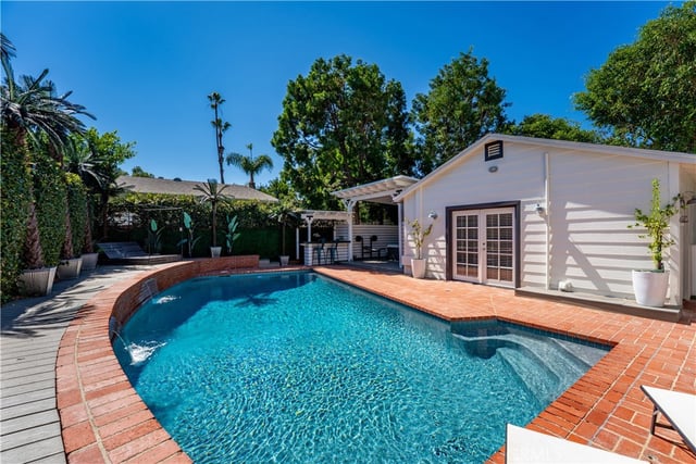 12706 Hortense Street, Studio City, CA 91604 — photo 25 of 33