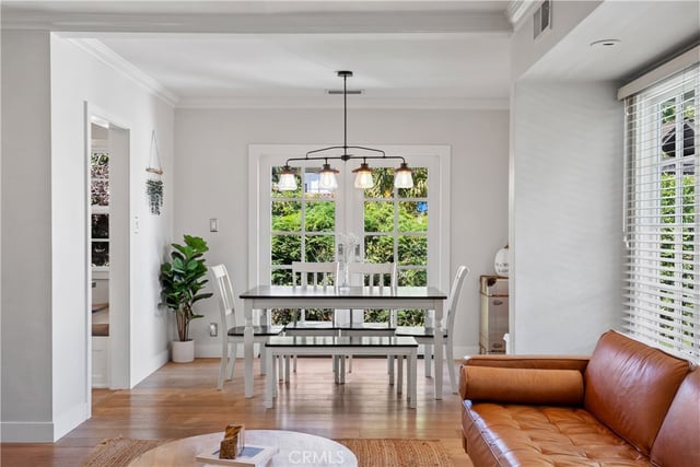12706 Hortense Street, Studio City, CA 91604 — photo 6 of 33
