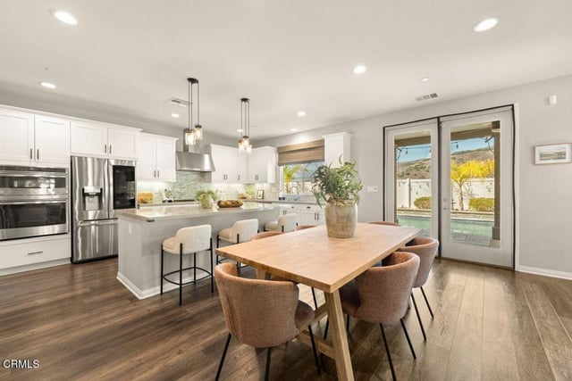 251 Azalea, Fillmore, CA 93015 — photo 10 of 68