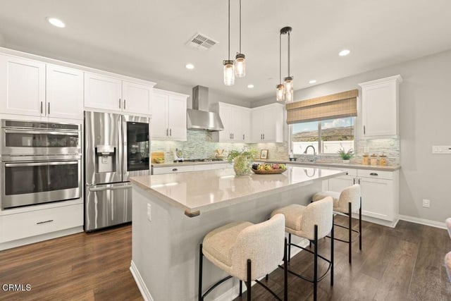 251 Azalea, Fillmore, CA 93015 — photo 8 of 68