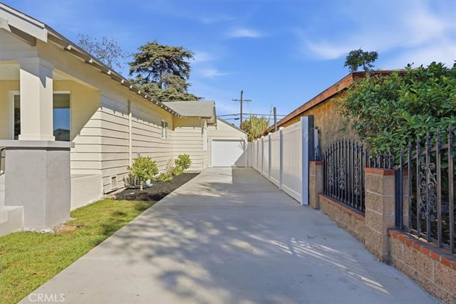 2064 Myrtle, Long Beach, CA 90806 — photo 36 of 42