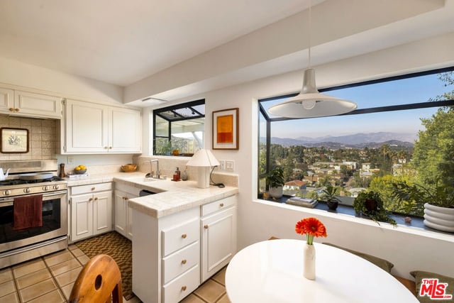2446 Ronda Vista Drive, Los Angeles, CA 90027 — photo 14 of 35