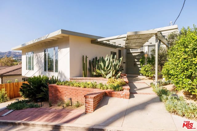 2446 Ronda Vista Drive, Los Angeles, CA 90027 — photo 28 of 35