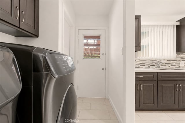 7112 Teesdale, Los Angeles, CA 91605 — photo 11 of 30