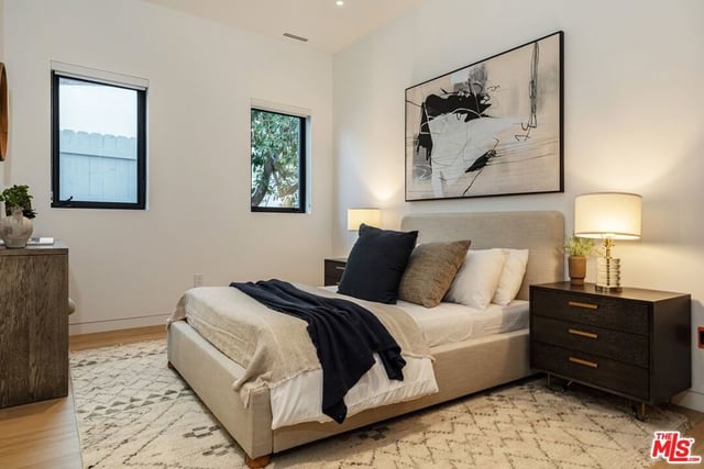 248 19th Street, Santa Monica, CA 90402 — photo 26 of 33