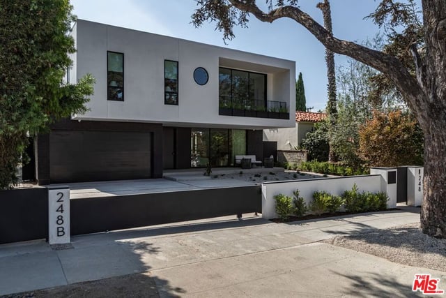248 19th Street, Santa Monica, CA 90402 — photo 7 of 33