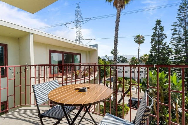 3407 Huxley Street 39, Los Angeles, CA 90027 — photo 11 of 28