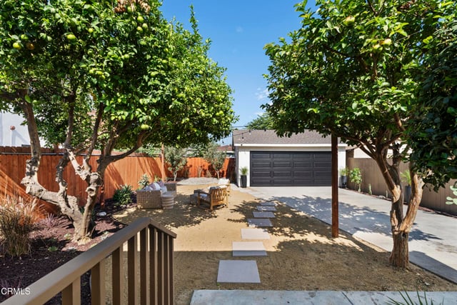 2651 Pirtle Street, Los Angeles, CA 90039 — photo 14 of 20