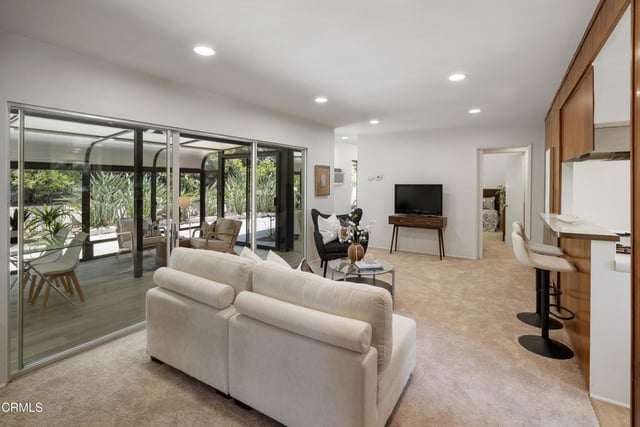 3271 New York Drive, Pasadena, CA 91107 — photo 12 of 63