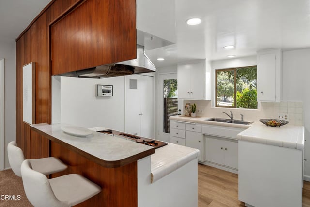 3271 New York Drive, Pasadena, CA 91107 — photo 19 of 63
