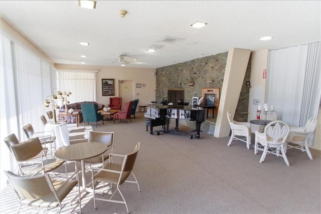18914 Circle Of The Oaks, Newhall, CA 91321 — photo 16 of 31