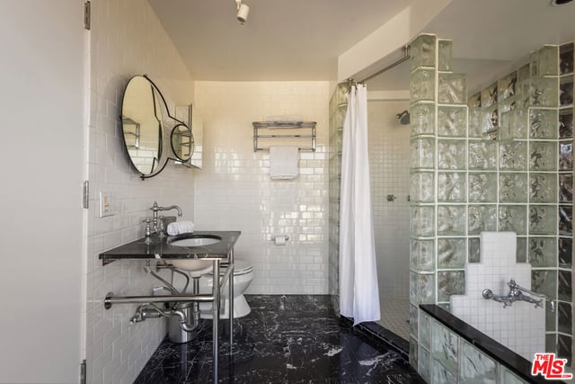 454 Stassi Lane, Santa Monica, CA 90402 — photo 23 of 36