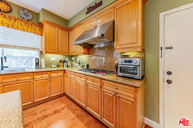 23208 Maple Avenue, Torrance, CA 90505 — photo 18 of 62
