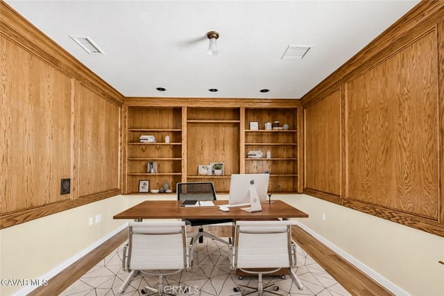 1310 Caren Court Court, Lancaster, CA 93534 — photo 4 of 75