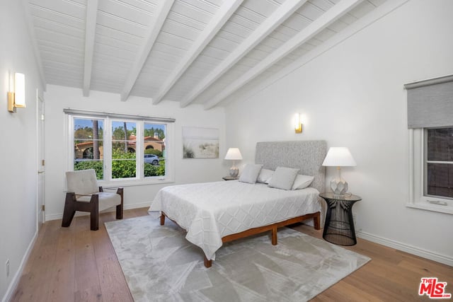 1042 Alvira Street, Los Angeles, CA 90035 — photo 19 of 32
