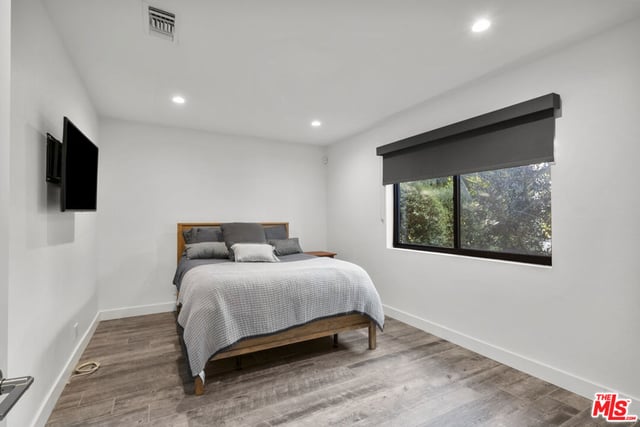 2724 S Harcourt Avenue, Los Angeles, CA 90016 — photo 16 of 27