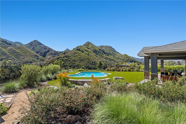 29438 Mulholland Highway, Agoura Hills, CA 91301 — photo 3 of 47