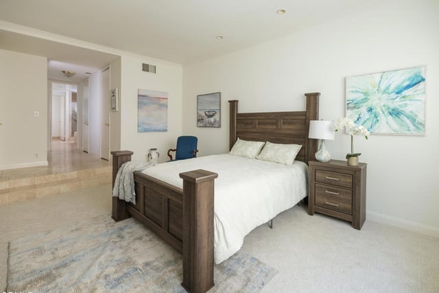 1260 S Beverly Glen Boulevard 104, Los Angeles, CA 90024 — photo 15 of 24