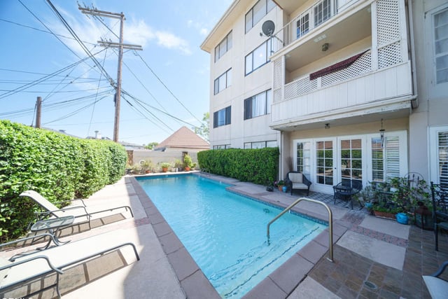 1260 S Beverly Glen Boulevard 104, Los Angeles, CA 90024 — photo 24 of 24