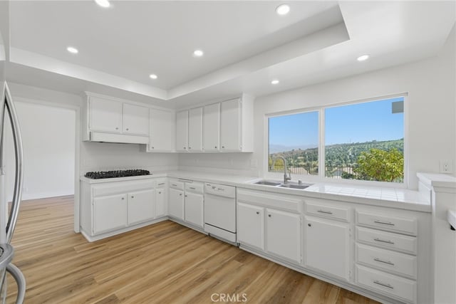 11739 Rancho Verde Drive, Whittier, CA 90601 — photo 10 of 46