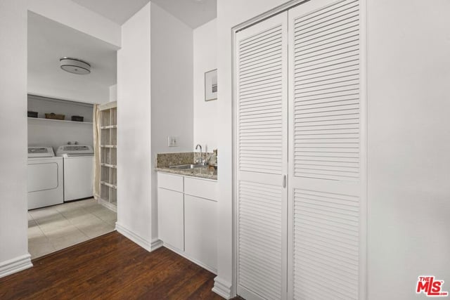 13331 Moorpark Street 318, Sherman Oaks, CA 91423 — photo 13 of 28
