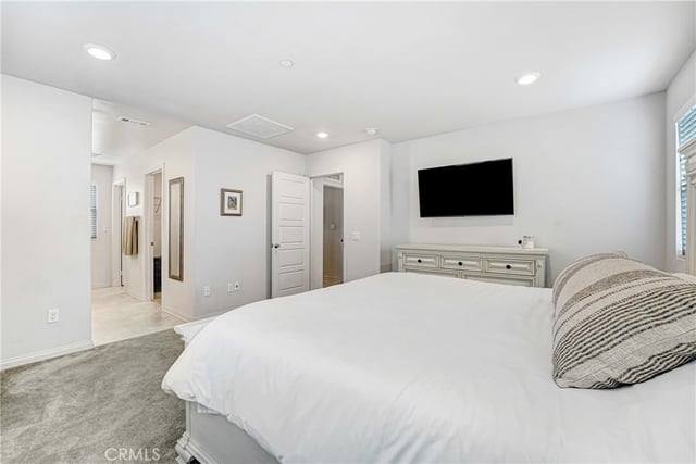 11809 Vienna Lane, Los Angeles, CA 90047 — photo 13 of 25