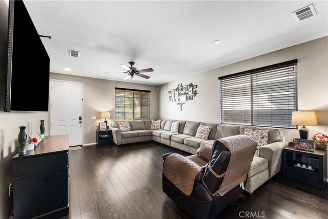 43746 58th W, Lancaster, CA 93536 — photo 4 of 56
