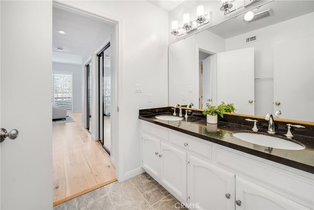 1870 Veteran Avenue 101, Los Angeles, CA 90025 — photo 29 of 62