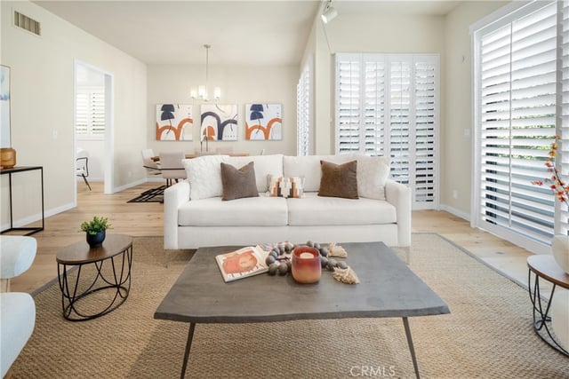 1870 Veteran Avenue 101, Los Angeles, CA 90025 — photo 5 of 62