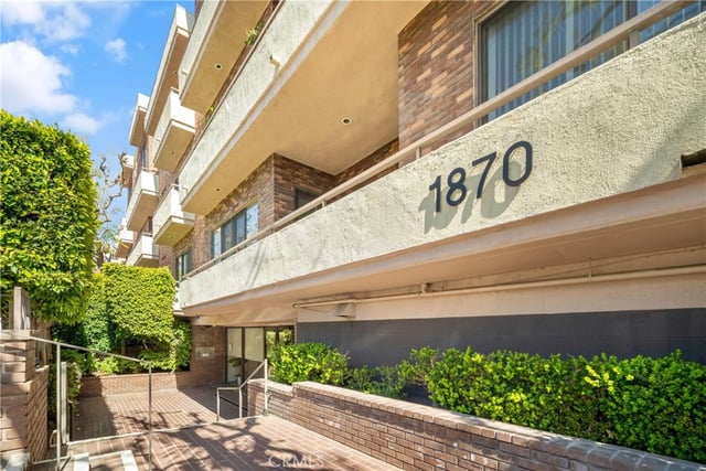 1870 Veteran Avenue 101, Los Angeles, CA 90025 — photo 58 of 62