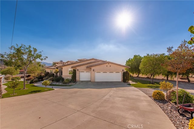 35635 Wyse Road, Agua Dulce, CA 91390 — photo 4 of 75