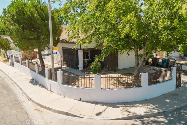 37672 Lasker Avenue, Palmdale, CA 93550 — photo 3 of 17