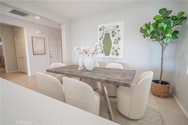 20311 Amorette Ct, Saugus, CA 91350 — photo 4 of 32