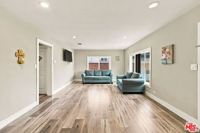 12319 Telechron Avenue, Whittier, CA 90605 — photo 3 of 23