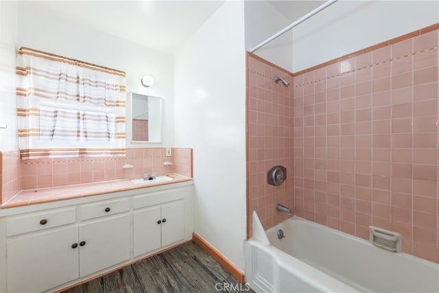 14738 Magnolia Boulevard, Sherman Oaks, CA 91403 — photo 11 of 22