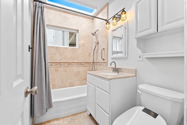 17610 Scherzinger, Canyon Country, CA 91387 — photo 11 of 24