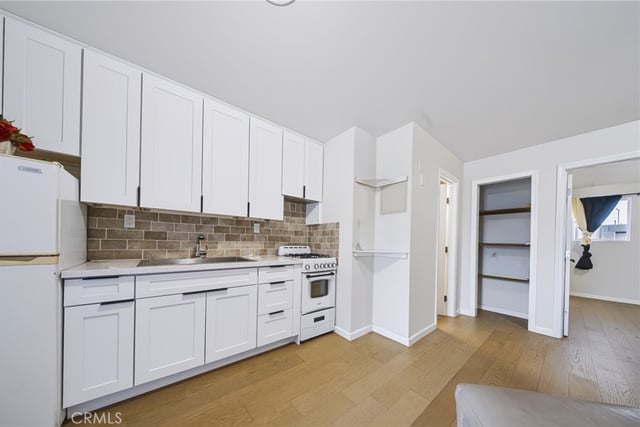 406 E 122nd st, Los Angeles, CA 90061 — photo 23 of 24