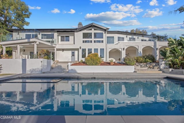 603 Lone Oak Drive, Thousand Oaks, CA 91362 — photo 14 of 101