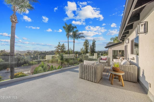 603 Lone Oak Drive, Thousand Oaks, CA 91362 — photo 38 of 101