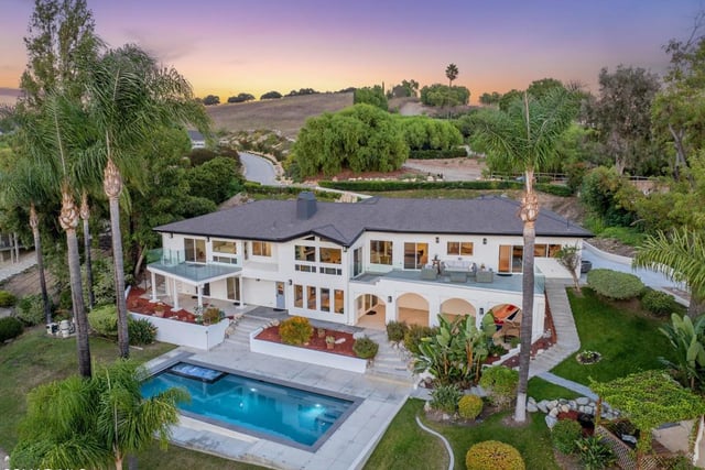 603 Lone Oak Drive, Thousand Oaks, CA 91362 — photo 5 of 101