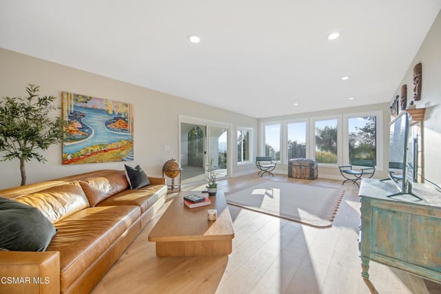 603 Lone Oak Drive, Thousand Oaks, CA 91362 — photo 56 of 101