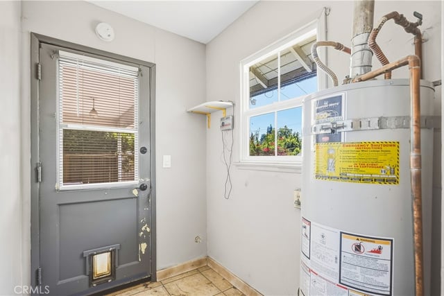 17062 San Fernando Mission Boulevard, Granada Hills, CA 91344 — photo 10 of 26