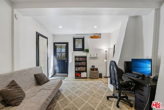 954 E Edgeware Road, Los Angeles, CA 90026 — photo 12 of 34