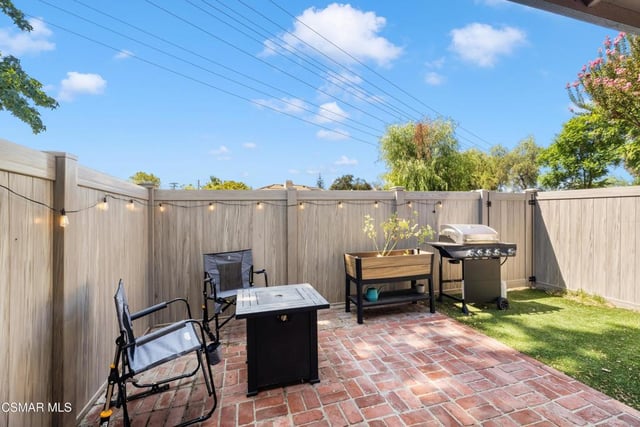 1659 E Avenida De Las Flores, Thousand Oaks, CA 91362 — photo 19 of 28